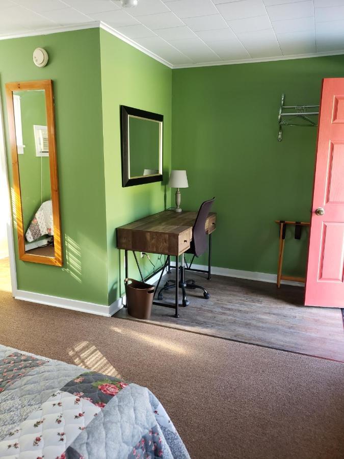 Blue Ridge Motel Schroon Lake Extérieur photo