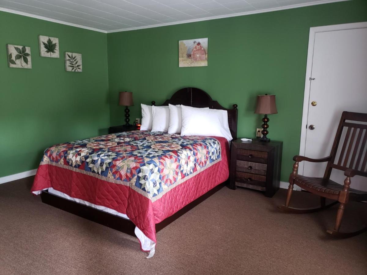 Blue Ridge Motel Schroon Lake Extérieur photo